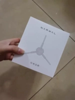 Две специальные широкие кисти