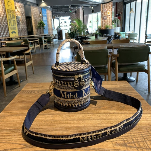 Модная сумка на одно плечо, сумка через плечо, городской стиль, из натуральной кожи