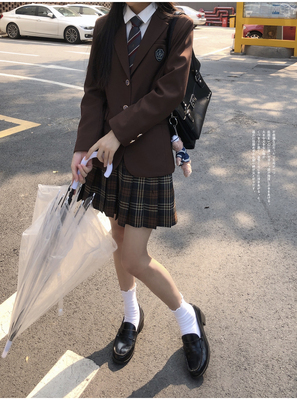 taobao agent Genuine student pleated skirt, suit, badge, A-line