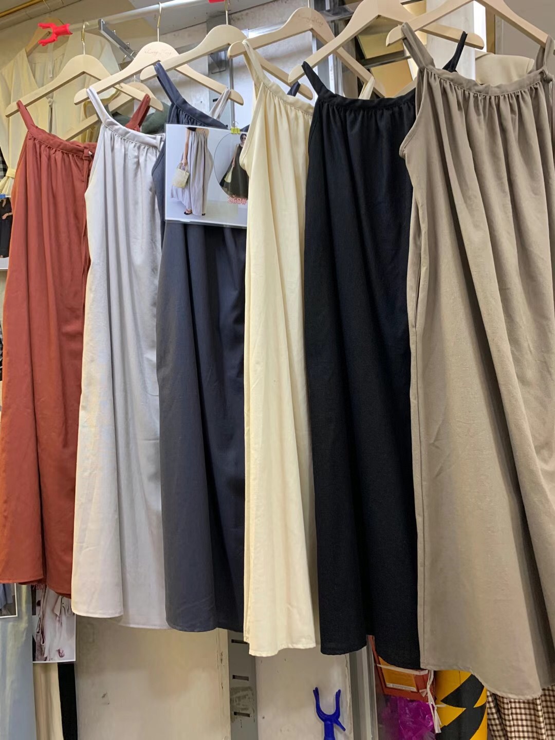 CoffeeJapanese and Korean Holiday style summer easy Show thin fold Sleeveless braces skirt Over the knee A-line skirt have more cash than can be accounted for vest Dress