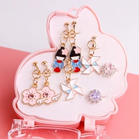 Девушка Сакура (коробка кролика)