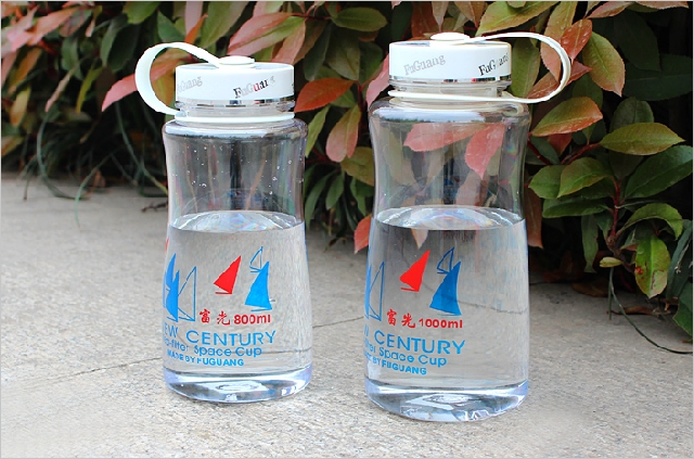 富光正品太空杯新世纪经典pc塑料水杯子 带滤网户外大容量水壶