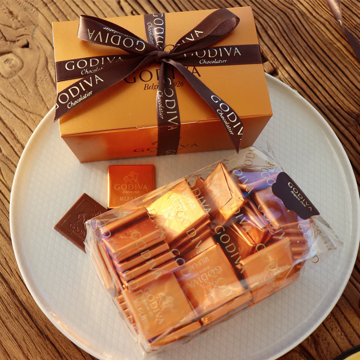Шоколад темный GODIVA 50 шт чипсы из молочного шоколада свадебные конфеты выпечка импортировано из Бельгии с бесплатной доставкой