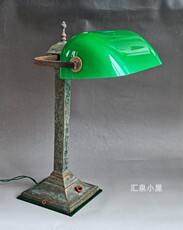 Коробка 民国抗战时期古董银行灯影视同款电灯老上海洋房纯铜绿玻璃罩台灯