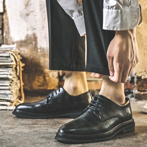 Летний дышащий черный пиджак классического кроя, в британском стиле, мягкая подошва, подходит для подростков