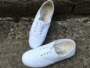 Cổ điển Trung Quốc giày trắng giày quần vợt võ thuật giày vải vẽ tay giày giày thể thao nam giới và phụ nữ với cùng một đoạn hoang dã giày trắng giày thể thao nữ đế cao