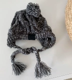 Шерстяная брендовая демисезонная удерживающая тепло шапка