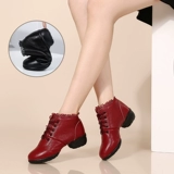 Дышащая танцующая обувь для матери, коллекция 2023, из натуральной кожи, мягкая подошва, для среднего возраста