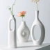 Bắc Âu tối giản bình gốm trắng chậu hoa thiết kế rỗng trang trí mềm mại phòng khách hiên nhà mô phỏng cắm hoa Vase / Bồn hoa & Kệ