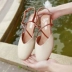 Giày bà ngoại mới hè 2019 với giày cao cổ vuông vắt chéo Giày nữ Baotou sandal nữ mùa hè dày với giày cao gót giày quai hậu nữ Sandal