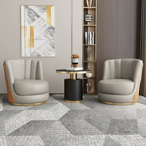 Офис продаж переговоры о диване и стульях Светловая гостиная гостиная однопола