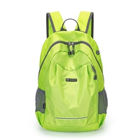 Зеленый, большой