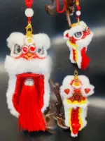 Рыжеволосой белые волосы