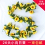 Mô phỏng 26 hoa hướng dương nhỏ bằng nhựa giả hoa lá xanh lá cây nho mặt trời hoa điều hòa không khí trang trí cây xanh - Hoa nhân tạo / Cây / Trái cây chậu hoa giả