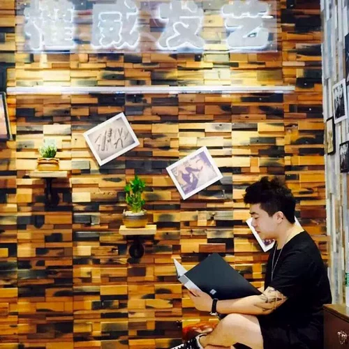 Восемь -летняя хранилище десять цветов троянской мозаики как старая промышленная ветро деревянная мозаика.