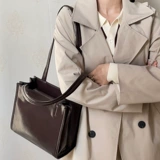 Весенняя летняя вместительная и большая ретро универсальная сумка на одно плечо, в корейском стиле, премиум класс, в западном стиле