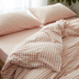 Bông rửa bông bốn mảnh Nhật Bản-phong cách đơn giản bông kẻ sọc màu rắn đôi quilt cover tấm ga trải giường khăn trải giường Bộ đồ giường bốn mảnh