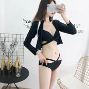 Bộ bikini ba mảnh màu đen gợi cảm với bộ đồ bơi nữ ba mảnh với vòng ngực thép mảnh mai cô gái trẻ hơn so với Kenney - Bikinis