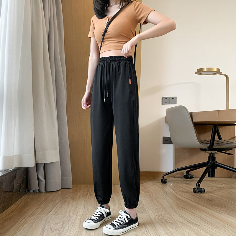 Ice silk sports pants for women's summer, thin design sense, 9-point Harem pants, loose and slimming, tight-fitting, petite casual pants Application Scenario