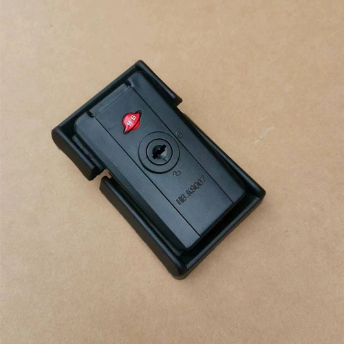 Чемодан, замок, аксессуар