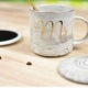 Время управления и время -Контролирование времени+мраморная кофейная чашка содержит встроенную ложку