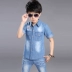 Trai áo sơ mi ngắn tay denim phù hợp với trẻ em mùa hè hai mảnh phù hợp với trẻ em 10 tuổi 12 chàng trai mùa hè áo sơ mi mỏng 15