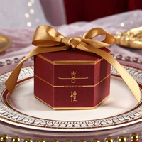 Ретро -винная красная шестиугольная коробка+золотая лента