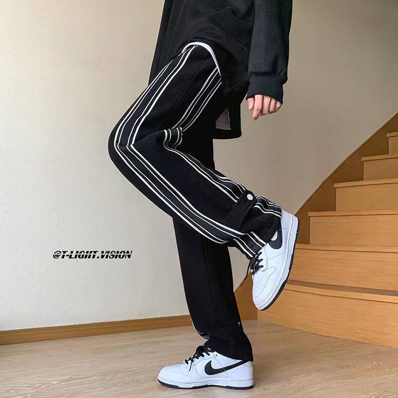Summer high street drape pants for men, American black and white striped straight-leg pants, niche design casual sportswear pants details Picture