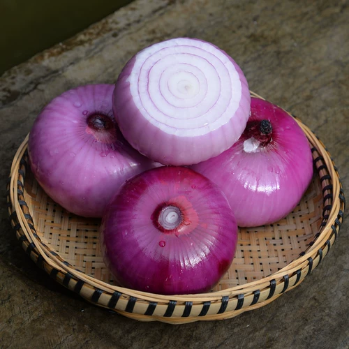 Yunnan Purple Skin лук 5 фунтов свежих луковых фермеров самостоятельно -овощи красные кожи красные лучи Большой круглый лук цельный короб