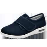 Весенняя и летняя корректировка гемиплегии диабетической ноги плюс удобрения и опухшие большие пальцы над женской обувью. Пациенты с опухшей обуви