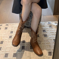 Западные Boots 复古欧美风！刺绣西部牛仔靴子女夏方头粗跟中筒骑士靴法式小短靴