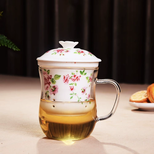 Глянцевая чашка, мундштук со стаканом, глина, глянцевый ароматизированный чай