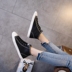 2018 mùa xuân mới của Hàn Quốc phiên bản ulzzang nhỏ màu trắng giày hoang dã thường giày thể thao giày hip-hop giày cao phụ nữ Giày cao gót