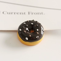 Мясные черные пончики