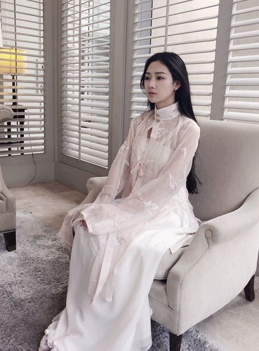 Zisong Oriental Aesthetic Design Tour Garden Shocking Dream of Hanfu Ming Вышива