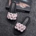 2018 new camellia phẳng với một từ kéo dép mát nữ mùa hè thời trang hoa trong suốt của phụ nữ giày dép mặc