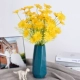 chau trong cay Mô phỏng hoa cúc họa mi nhỏ hoa cúc giả hoa du lịch mùa xuân ảnh đạo cụ chụp ảnh nhà phòng khách trang trí đồ trang trí hoa bình cắm đào