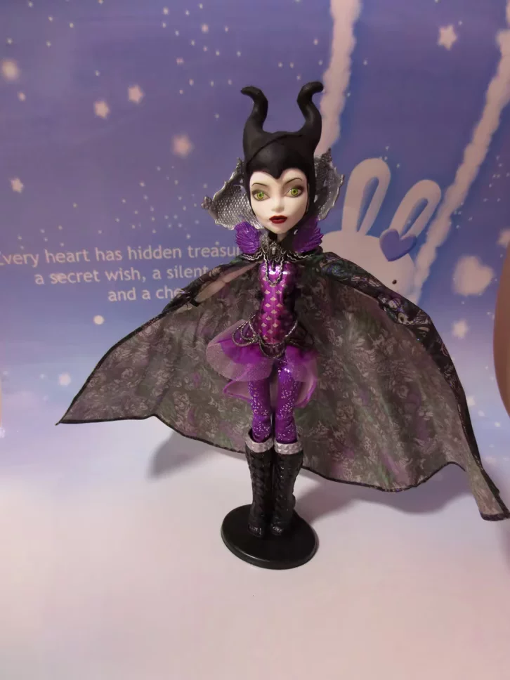 Monster High Spectra Vondergeist Monster High School призрак, макияж Malinfison