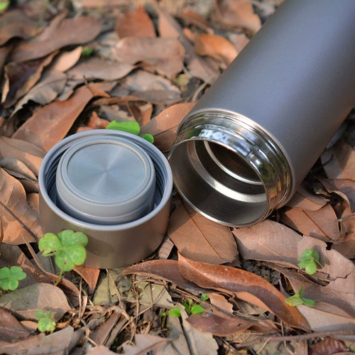 Вакуумный портативный стакан с гравюрой, делается под заказ, с печатью вашего логотипа