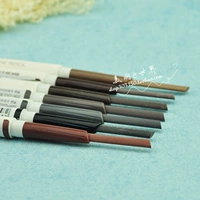 Phong cách Innisfree Hyatt pencil Bút chì lông mày phẳng tự động kép Với cọ Bảy màu tùy chọn Hàn Quốc - Bút chì lông mày / Bột / Stick bút phẩy sợi lông mày