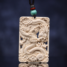 Изделие с гравюрой на слоновой кости