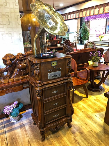 Ретро старомодный классический громкоговоритель, bluetooth