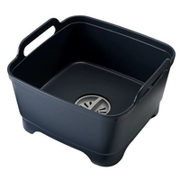 Темно -серой