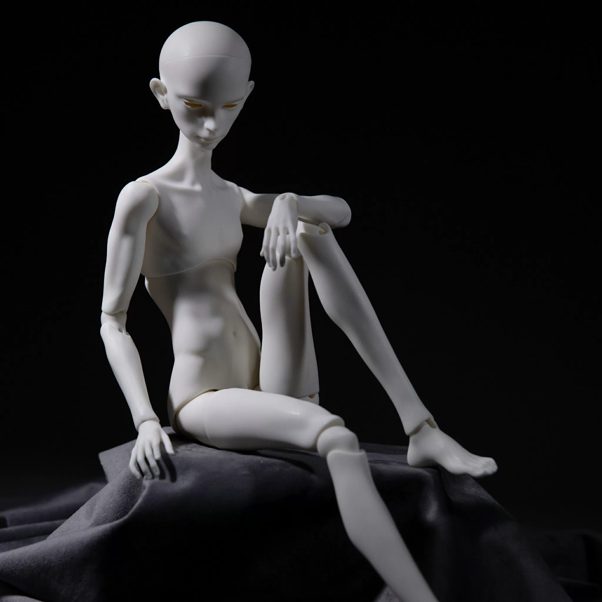 Yougu Human Society Silvis Версия B4-17 Официальная оригинальная 4-точечная кукла BJD мальчик