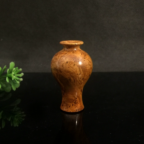 Сигареты из конопли с природным сплошным древесином.