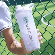 Lắc cốc milkshake cup thể dục thể thao cup xách tay protein dinh dưỡng bột trộn cup quy mô cốc nhựa shaker
