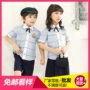 Phiên bản Hàn Quốc của mùa hè nam và nữ quần áo trẻ em mẫu giáo quần áo đồng phục tiểu học phục vụ lớp Anh váy quần kẻ sọc xanh ngắn tay - Đồng phục trường học / tùy chỉnh thực hiện quần áo trẻ em xuất khẩu