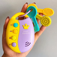 Детские реалистичные музыкальные ключи от машины, прорезыватель для младенца, интеллектуальная игрушка со светомузыкой, можно грызть, 6-24 мес.