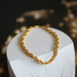 [Маленькие декоративные украшения] Пятно 999 Foot Gold, воздух Super Flash 5G Gold Bracelet Special Craft Design Sense модный