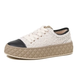 Белая обувь на платформе, универсальные дышащие спортивные тканевые кроссовки для отдыха, в стиле Шанель, 2023, осенняя, тренд сезона, из натуральной кожи